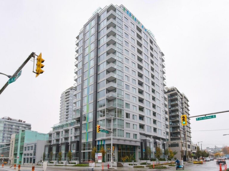 Pinnacle On The Park